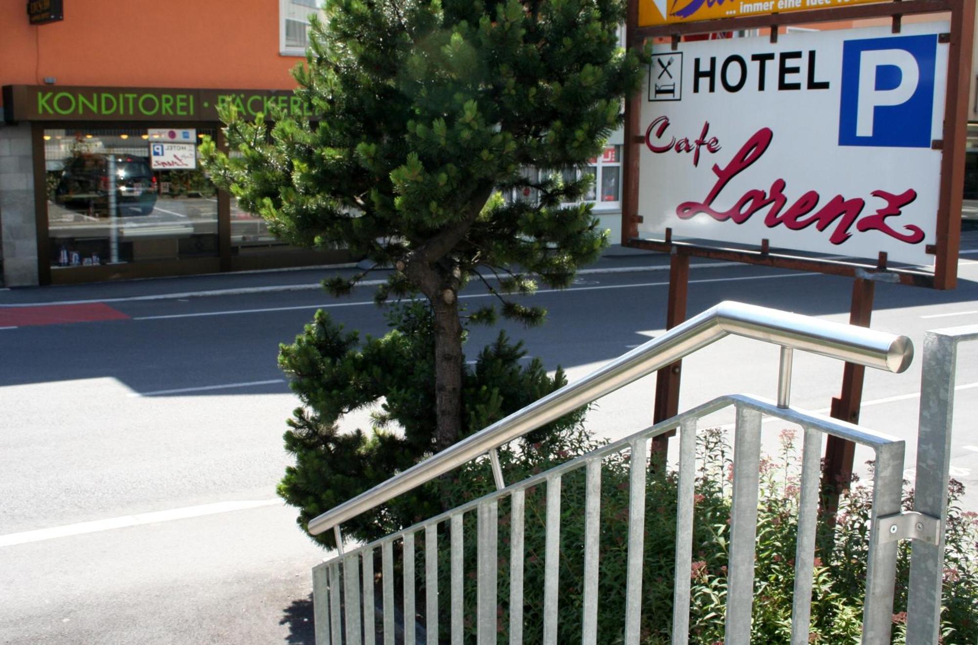 Hotel Cafe Lorenz Hohenems Exteriér fotografie