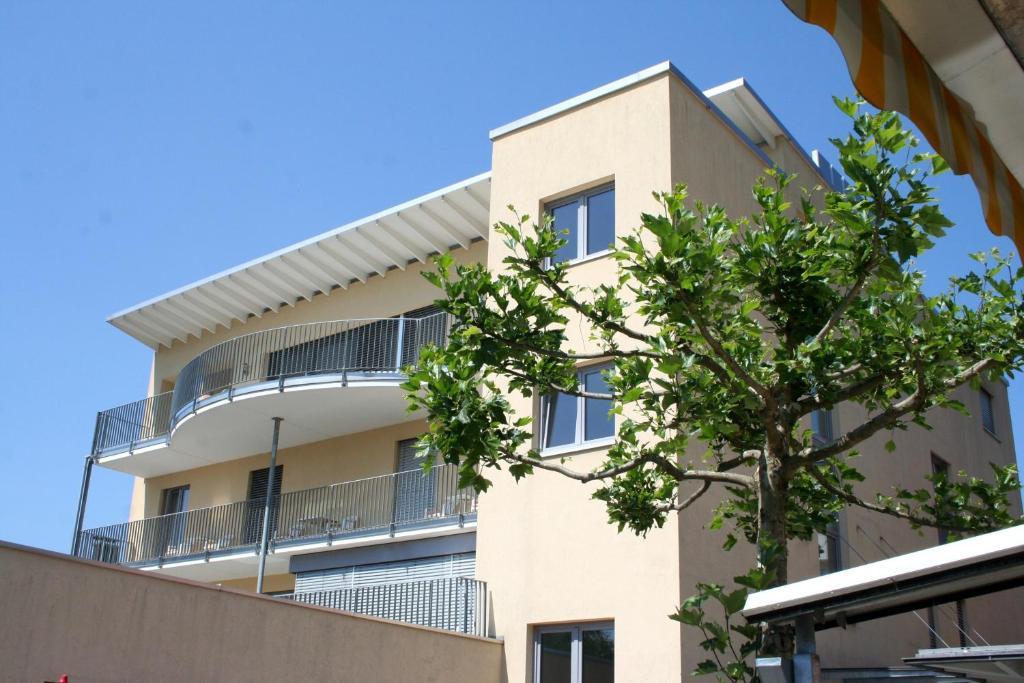 Hotel Cafe Lorenz Hohenems Exteriér fotografie